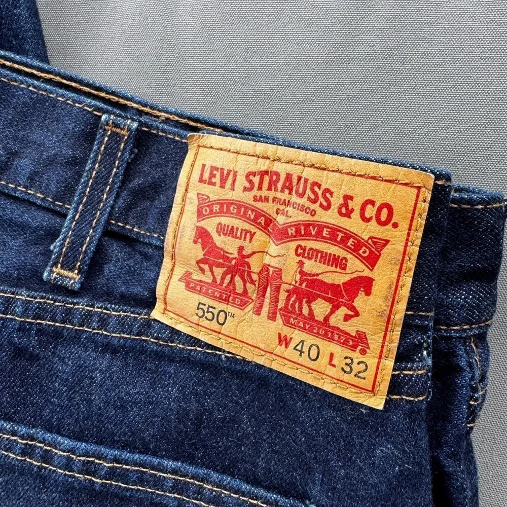 Levi's Blue Jeans Classic Denim Size 40x32